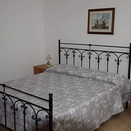 La Casa Nella Pineta - *